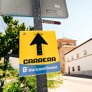 Cartel indicativo de una carrera